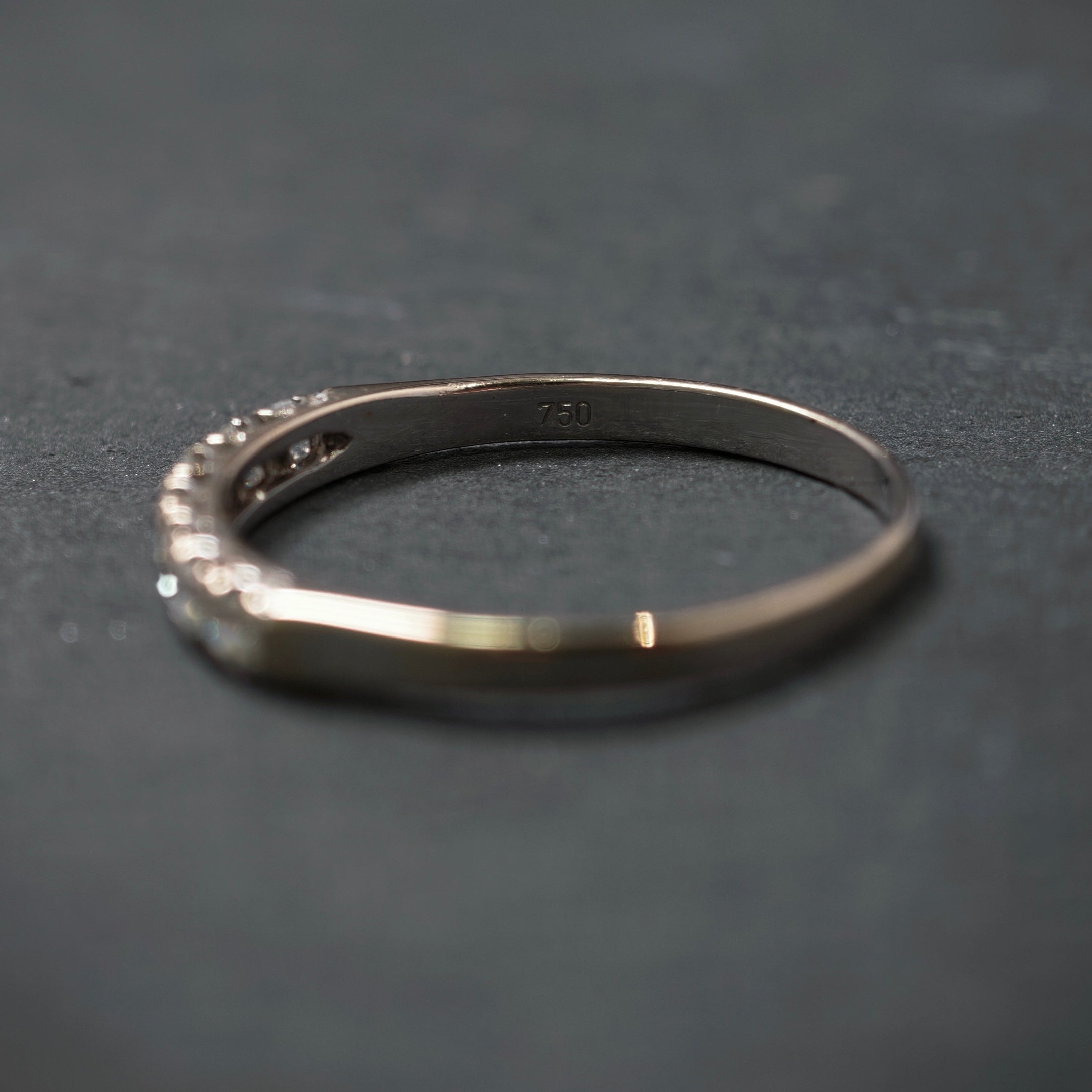 Ring 750/- Weißgold mit 7 Brillanten