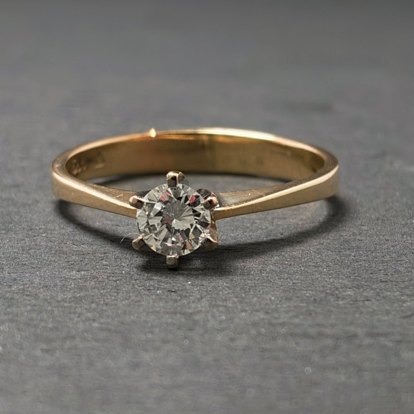 Ring 585/- Gelb- und Weißgold mit 1 Brillant