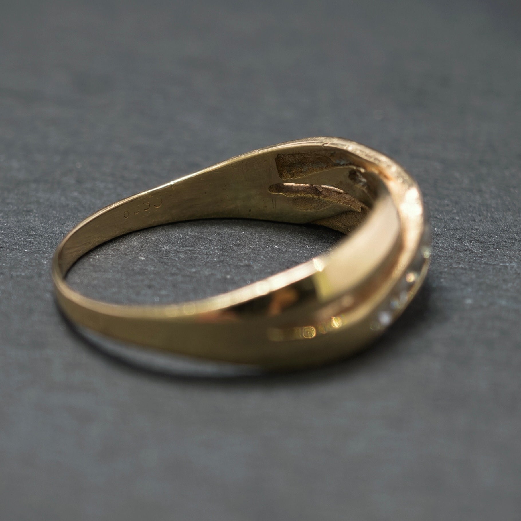 Ring 585/- Gelbgold mit 8 Brillanten
