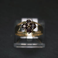 Granatring 333/- Gelbgold mit 4 Granaten