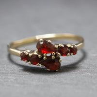 Granatring 333/- Gelbgold mit 6 Granaten
