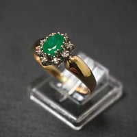 Smaragdring 585/- Gelb- und Weißgold mit 1 Smaragd und 8 Diamanten