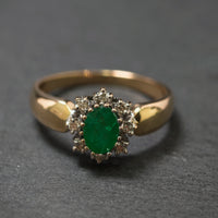 Smaragdring 585/- Gelb- und Weißgold mit 1 Smaragd und 8 Diamanten