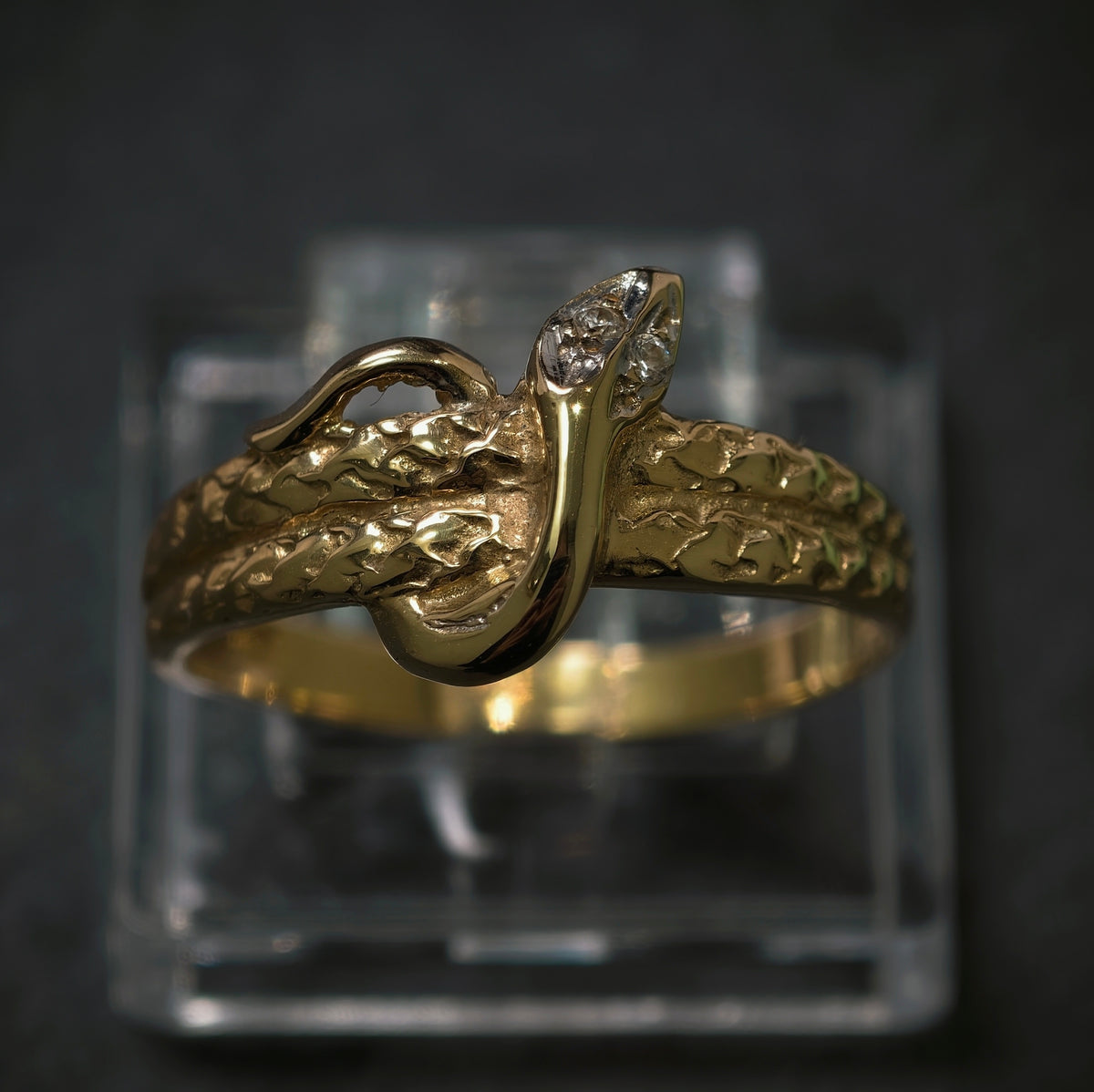 Ring "Schlange" 585/- Gelbgold mit 2 Diamanten
