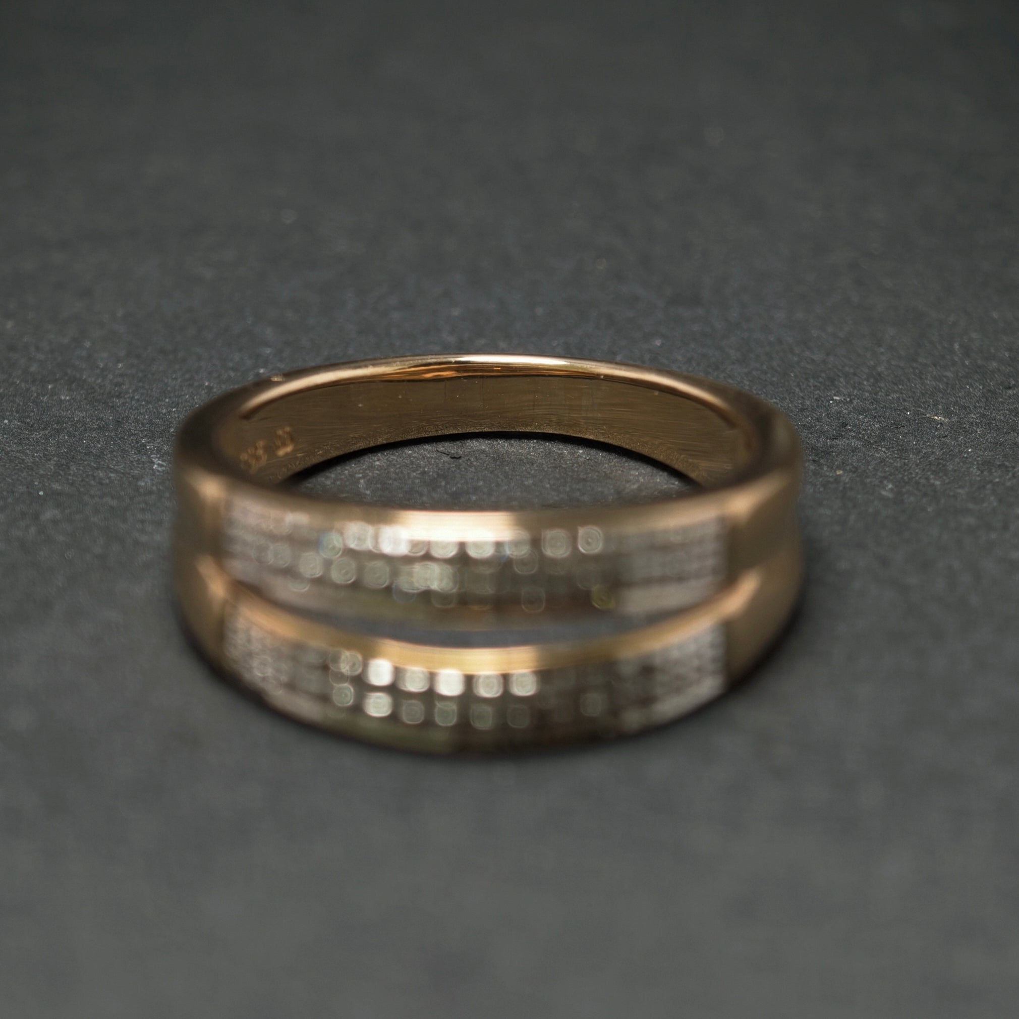 Ring 585/- Gelb- und Weißgold mit 44 Diamanten