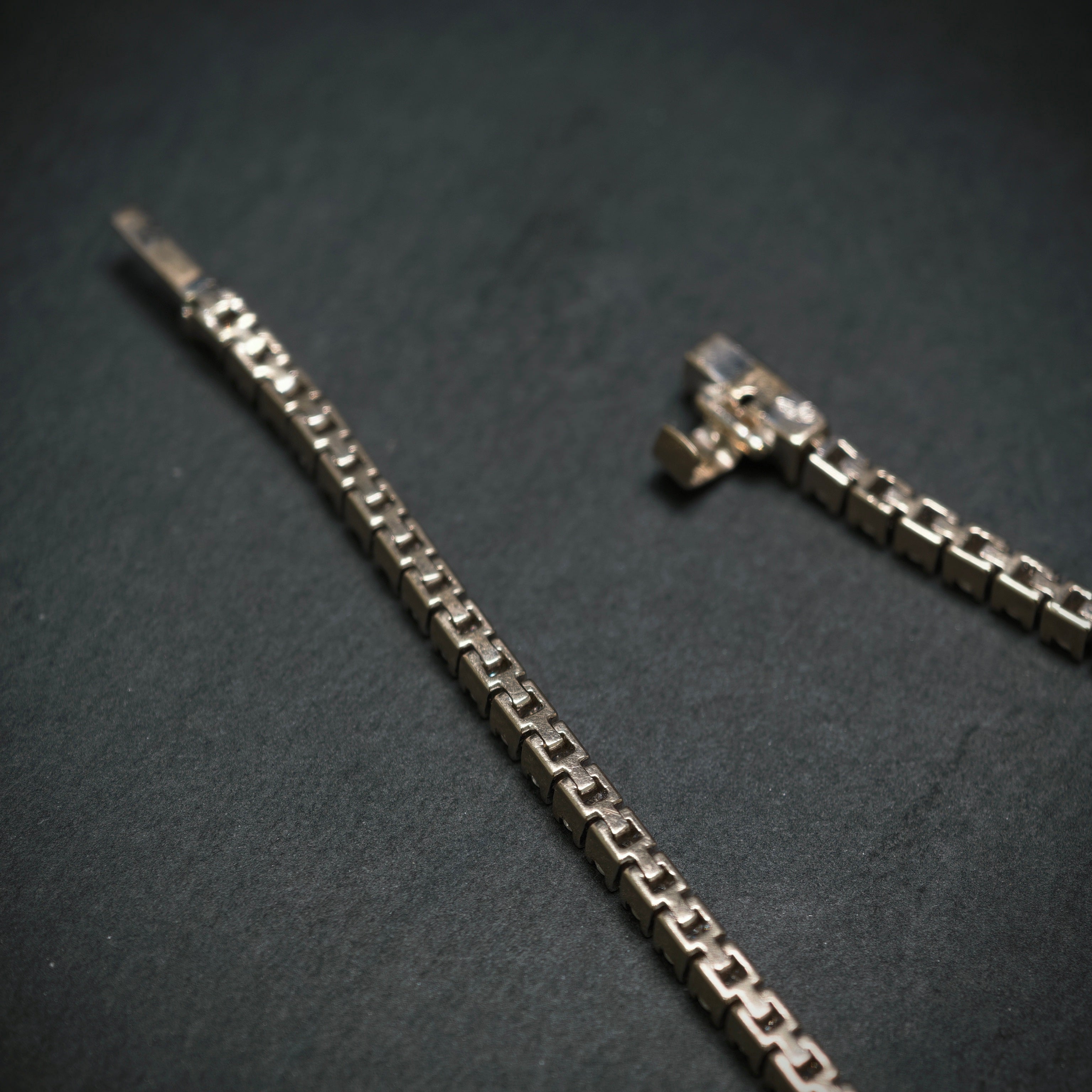 Riverarmband 750/- Weißgold mit 58 Brillanten
