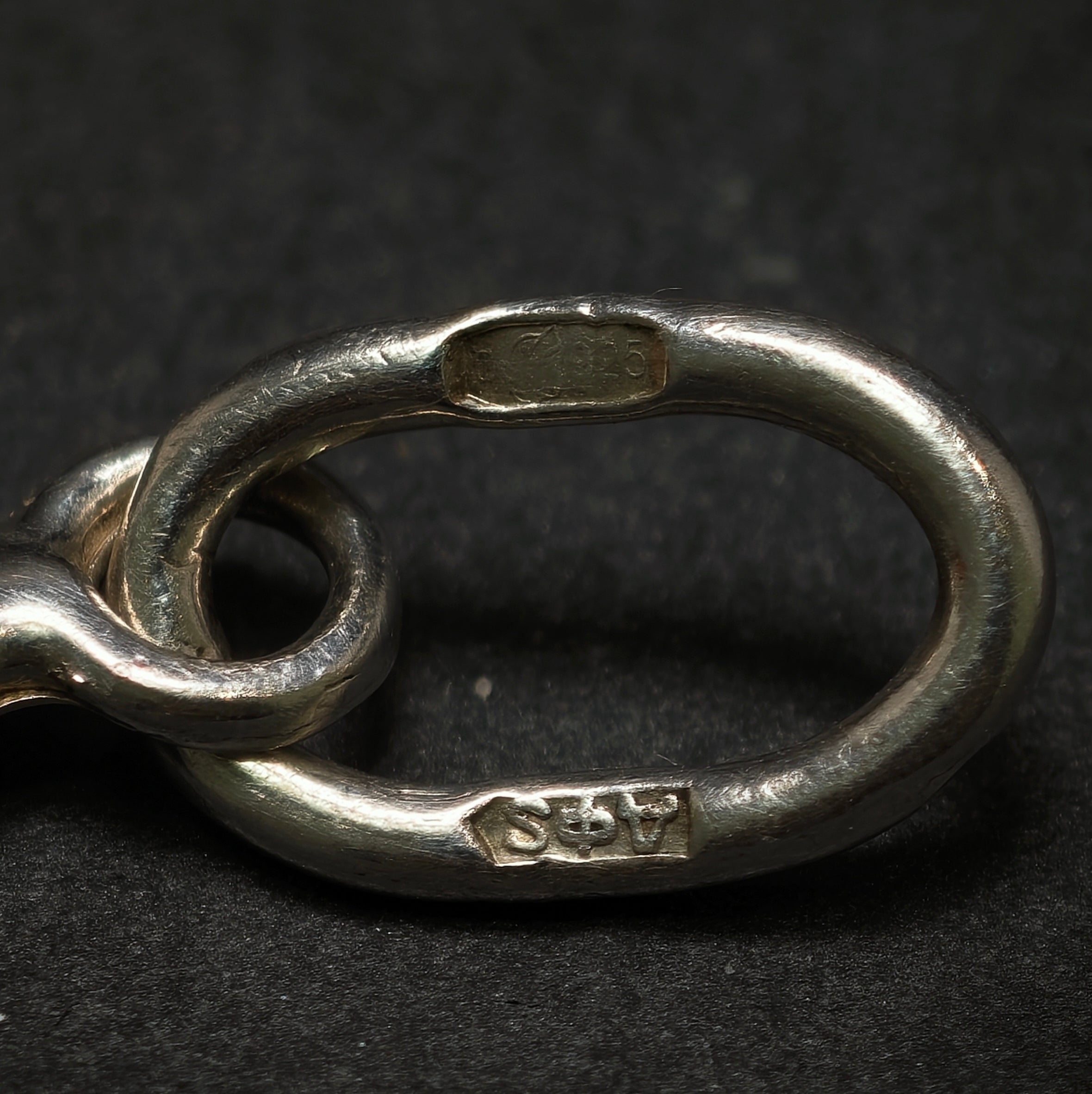 Anhänger ,,Pinguin'' 925/- Silber mit 1 Bernstein