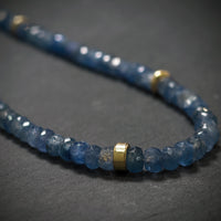 Handgefertigte Kette 585/- Gelbgold mit 206 Saphiren