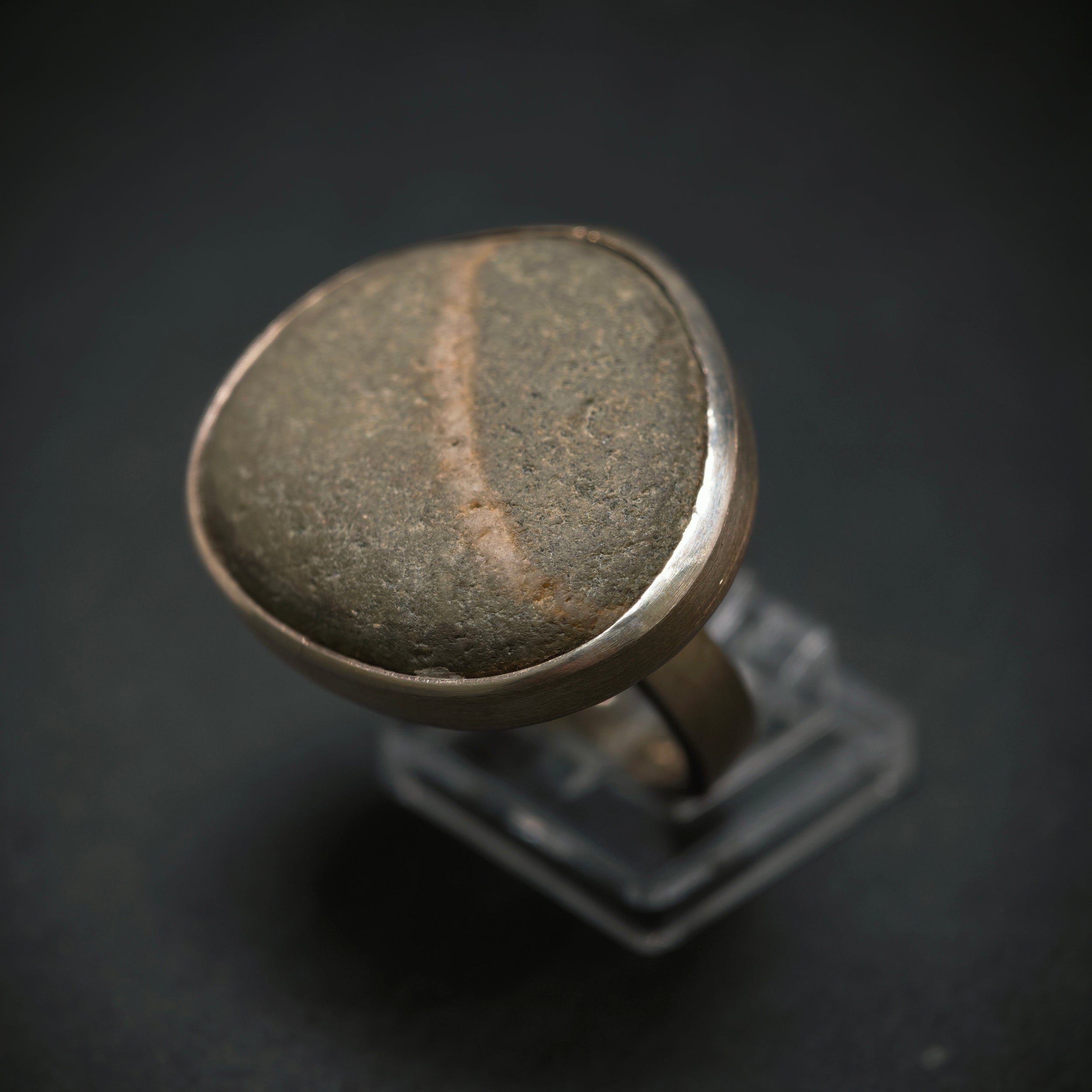 Ring 925/- Silber mit Rhein-Kieselstein