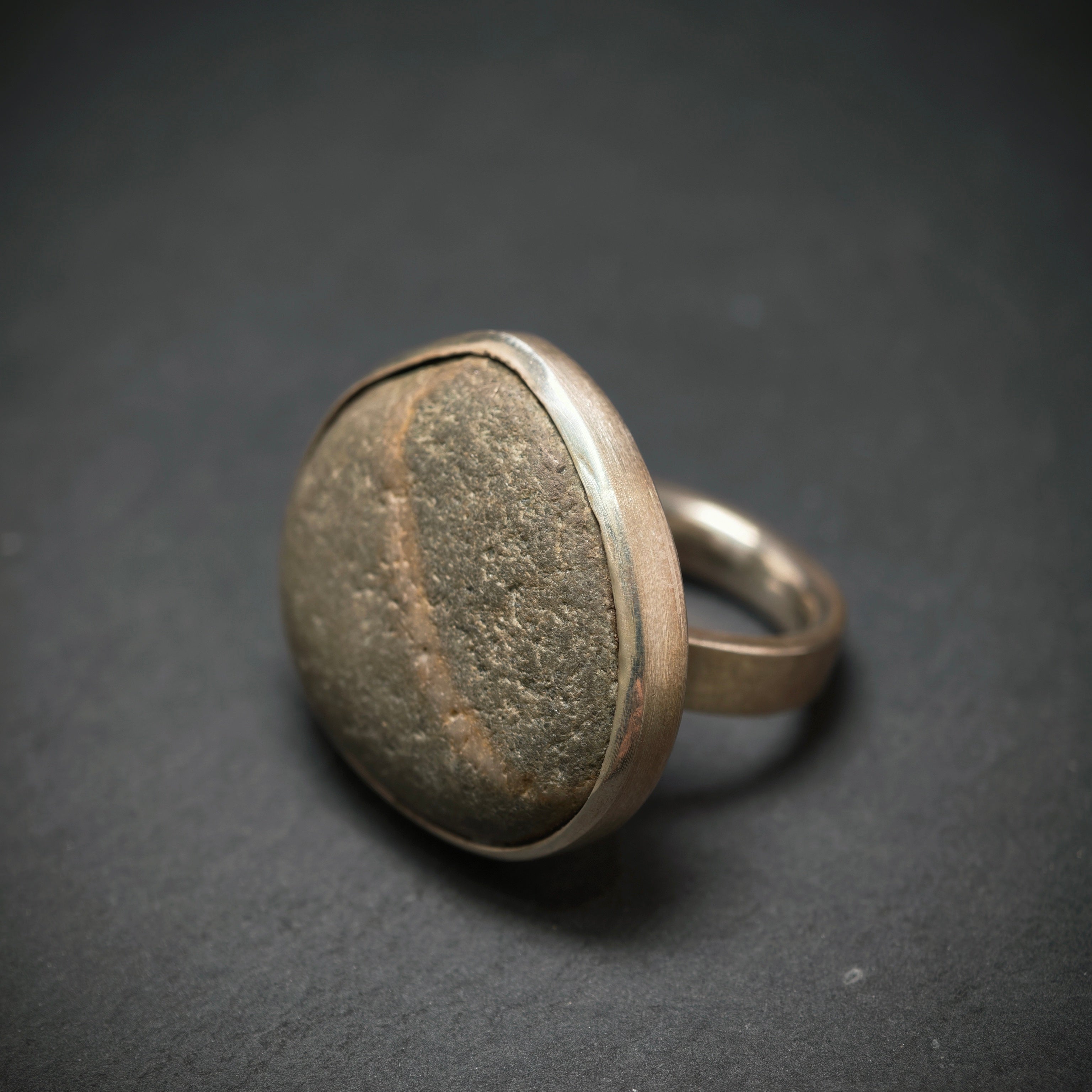 Ring 925/- Silber mit Rhein-Kieselstein