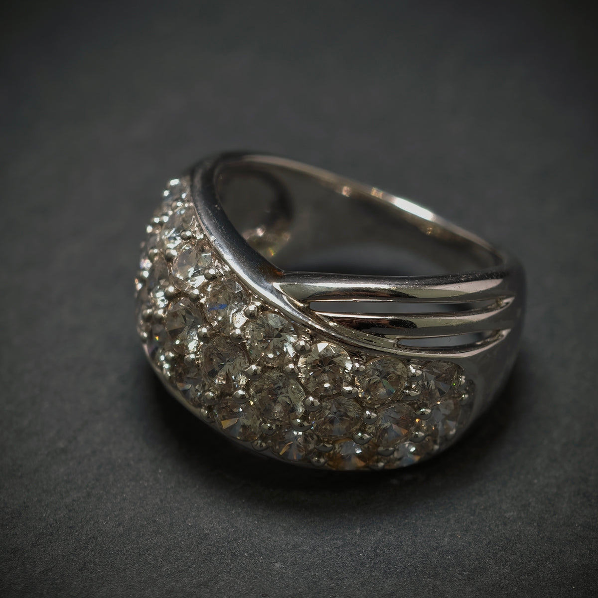 Ring 925/- Silber mit 25 Zirkonias