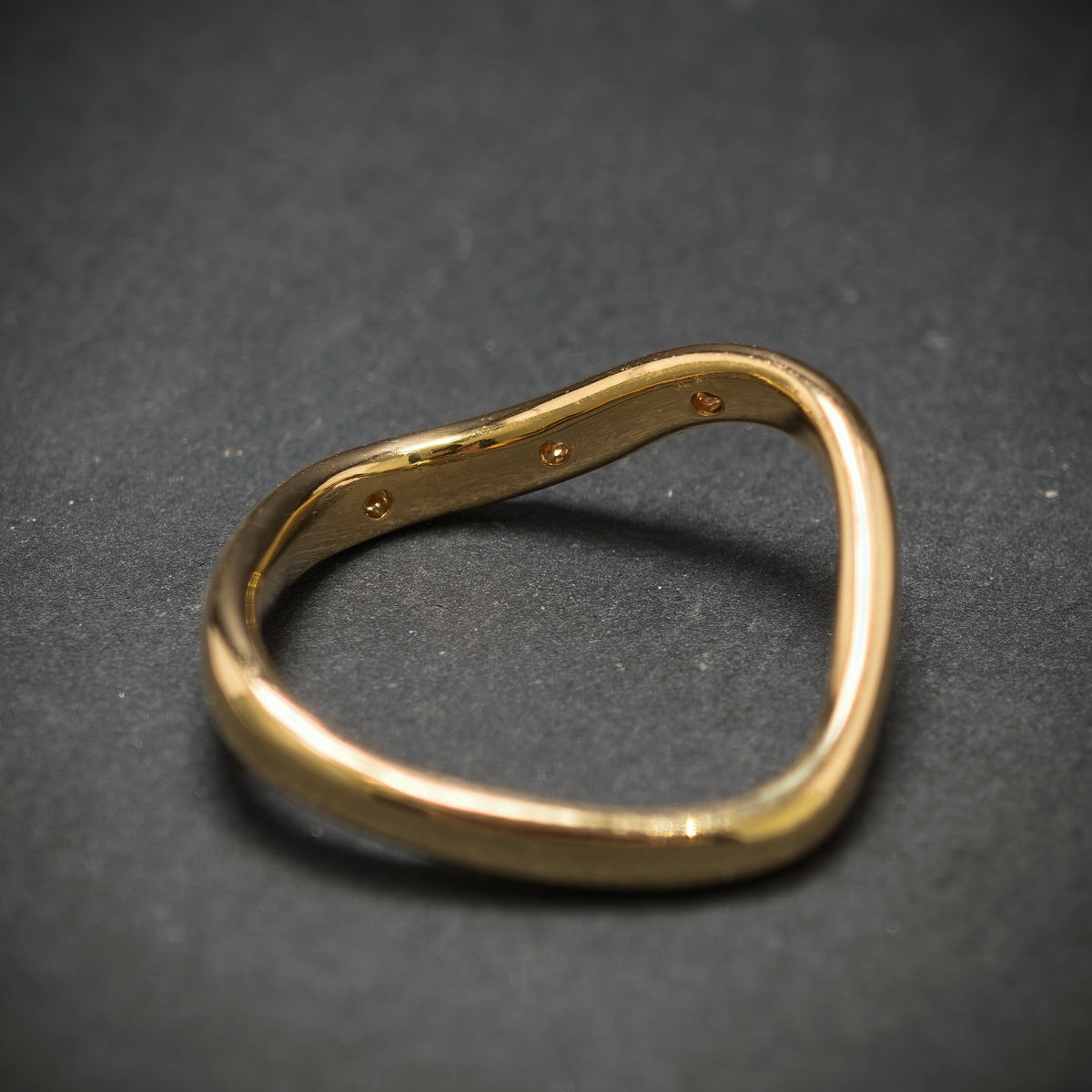 Handgefertigter Ring 750/- Gelbgold mit 3 Brillanten