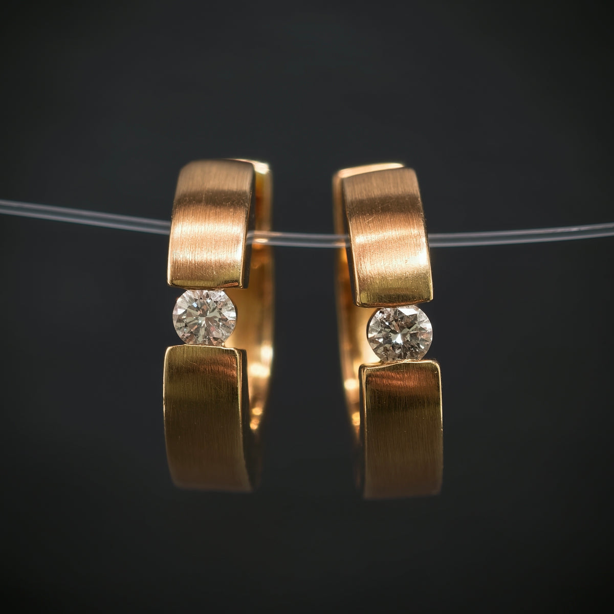 Creolen 585/- Gelbgold mit 2 Brillanten
