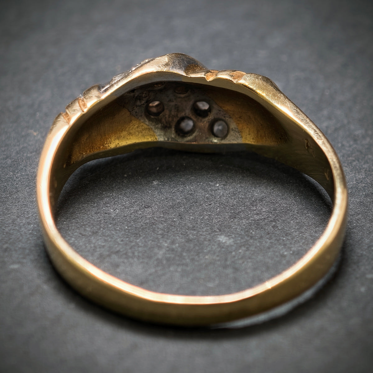 Ring 585/- Gelbgold mit 8 Diamanten
