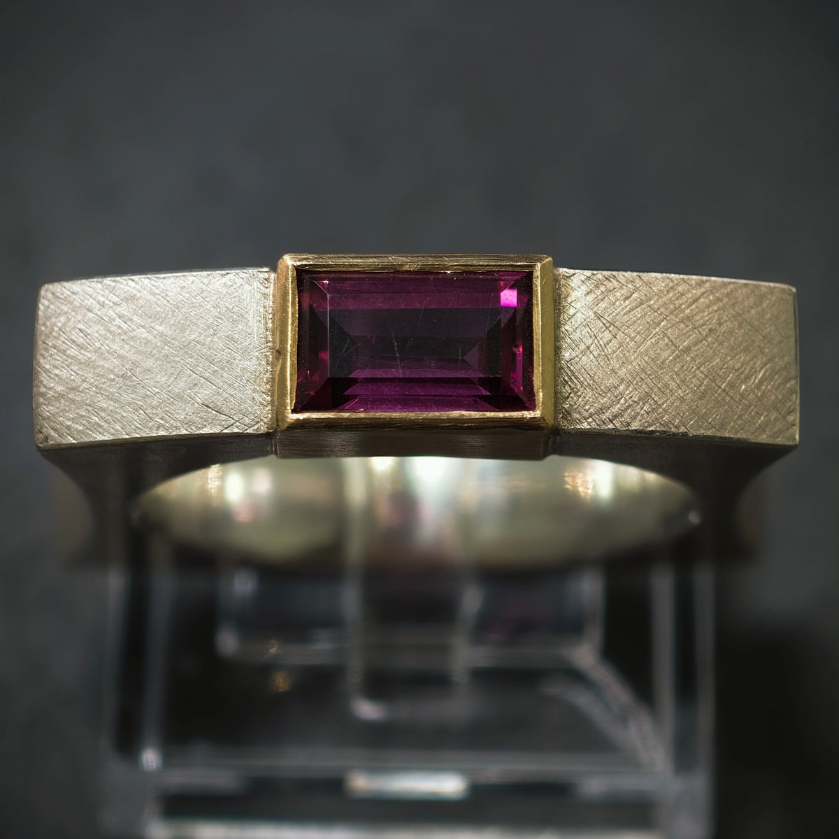Handgefertigter Ring 925/- Silber mit 1 Turmalin