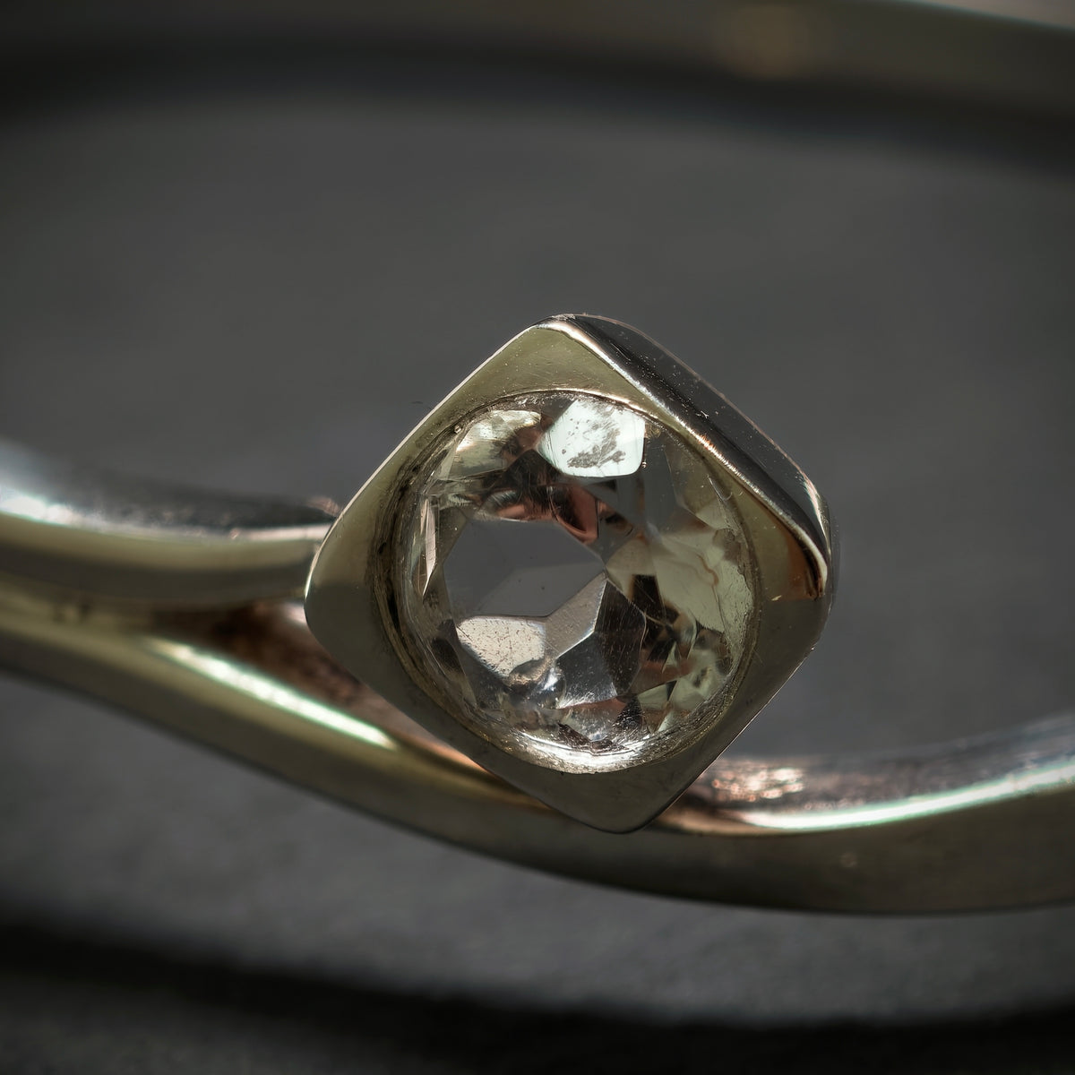 Armreif 925/- Silber mit 2 Zirkonias