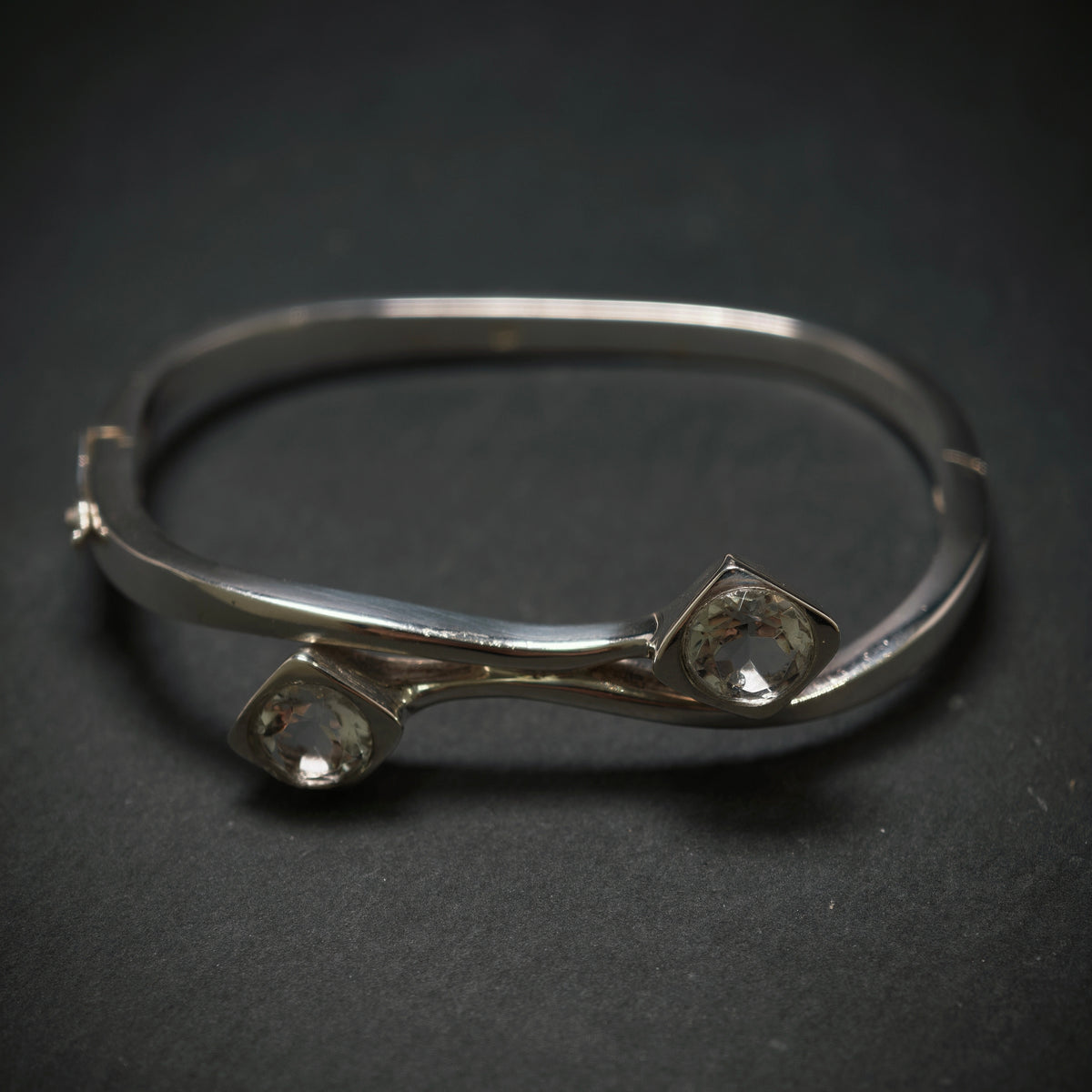 Armreif 925/- Silber mit 2 Zirkonias