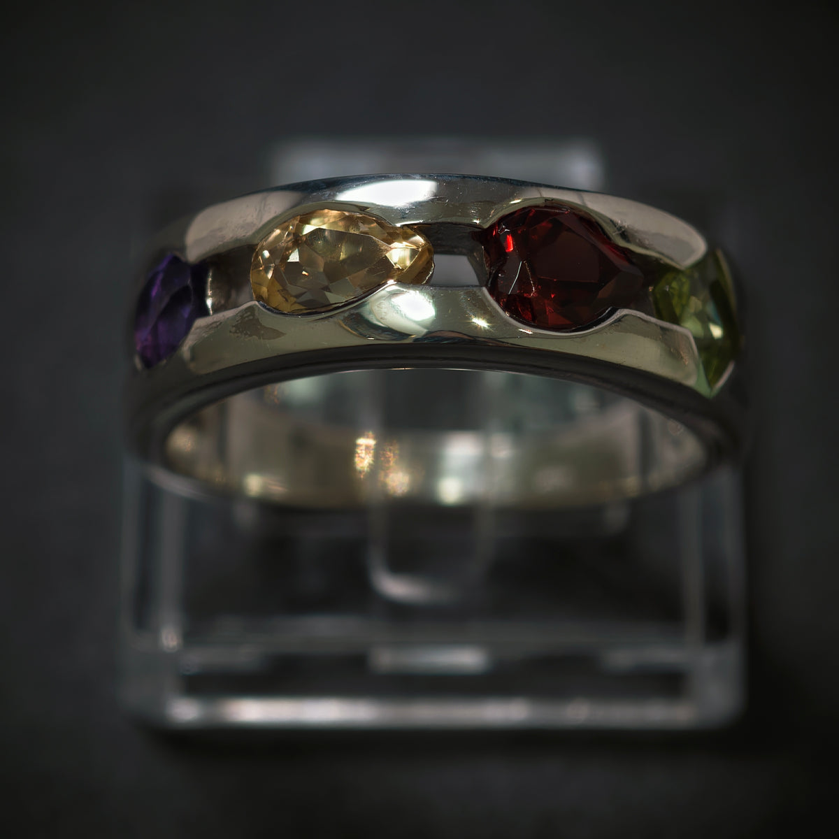 Ring 925/- Silber mit 4 Zirkonias