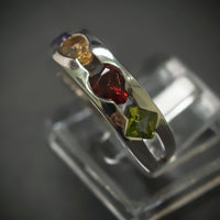 Ring 925/- Silber mit 4 Zirkonias