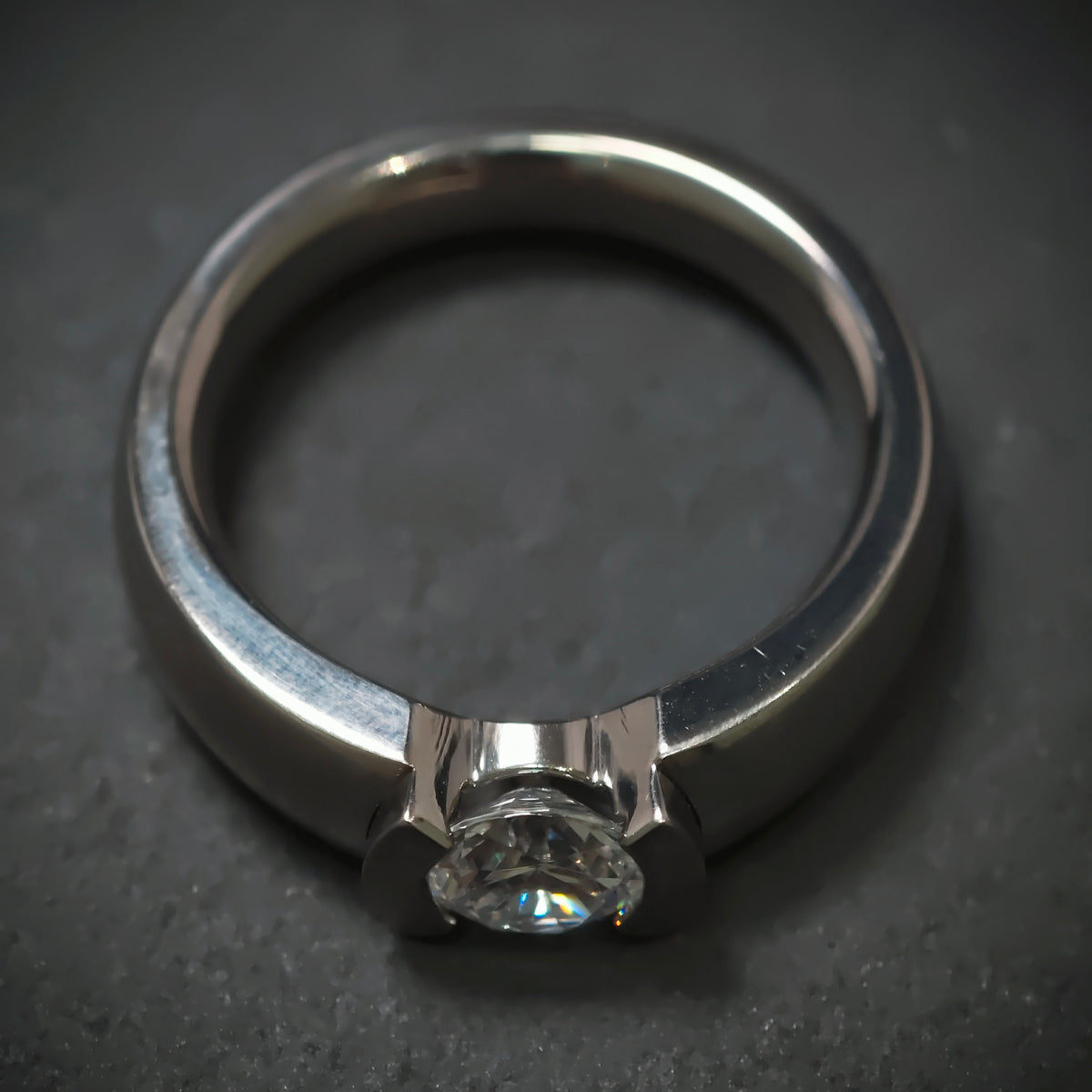 Titanring mit 1 Zirkonia