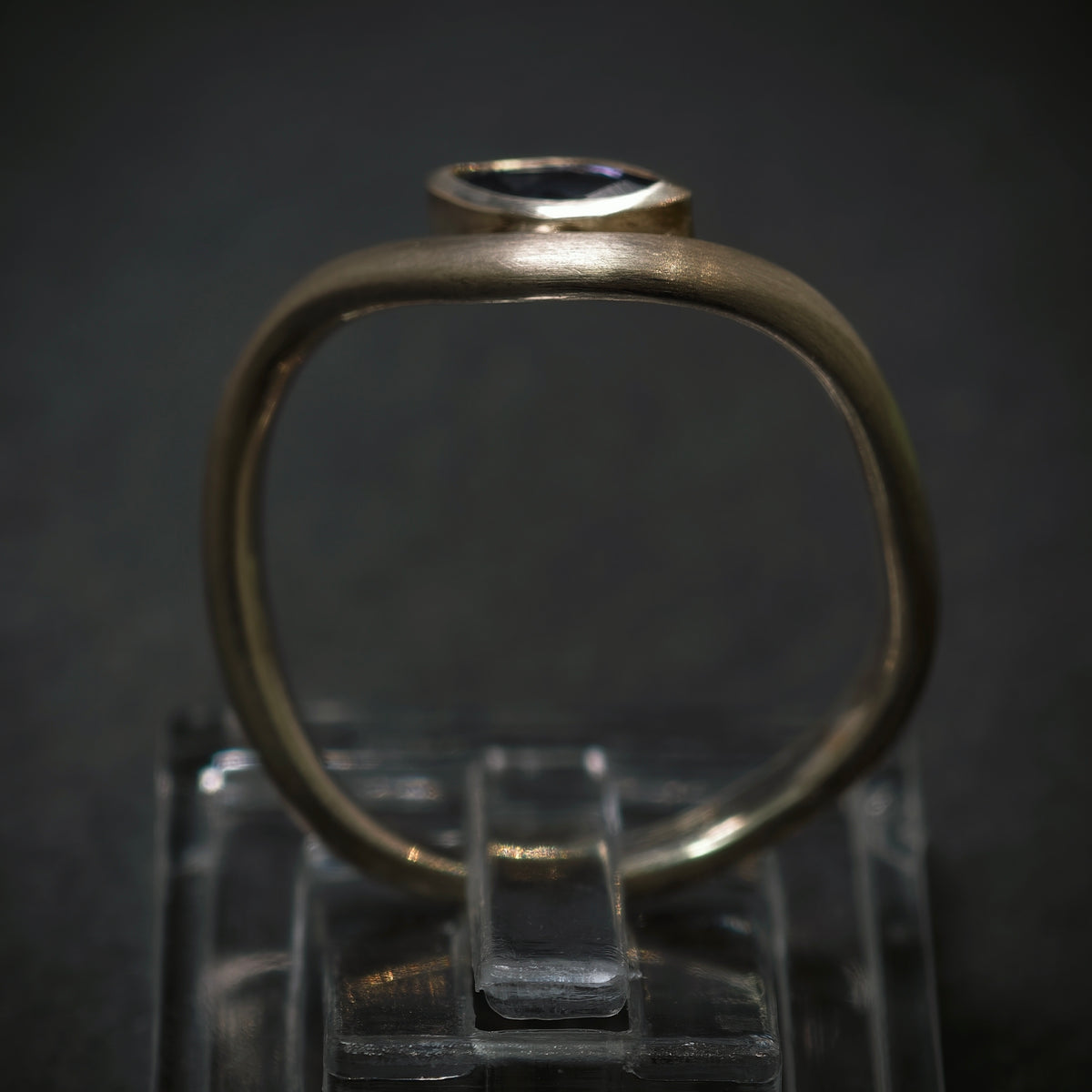 Handgefertigter Ring 925/- Silber mit 1 Tansanit